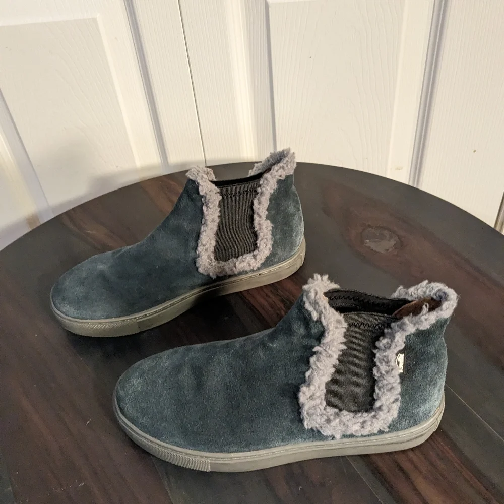 VENETTINI Grey Suede Faux Fur Slip-on Boot Euro 33 US 2